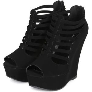 Qupid nubuck peep toe strappy caged platform wedge